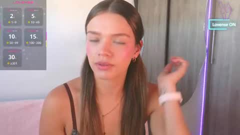 Snapshot of camilamonroee chatting on July 14, 2026, 2:23 pm Camila Monroee online show from July 14, 2026, 2:23 pm
