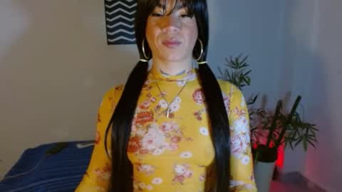 camilaparrisx online show from July 25, 2026, 2:42 am