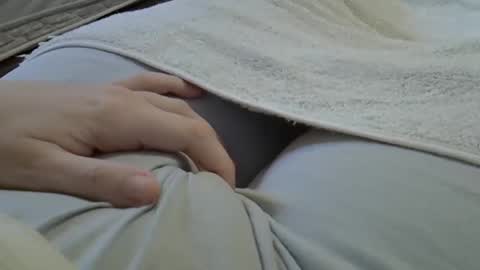 flash 50 tokens BIG CLIT  tits pussy. masturbation big clit 150 tokens fingers inside pussy 1000 tk  pump big clit 300 tk online show from March 6, 2026, 4:47 pm