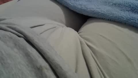 Snapshot of camilaperes69 chatting on May 7, 2026, 3:23 am flash 50 tokens BIG CLIT tits pussy. masturbation big clit 150 tokens fingers inside pussy 1000 tk pump big clit 300 tk online show from May 7, 2026, 3:23 am