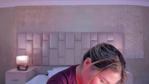 Snapshot of camilapreston_ chatting on September 17, 2025, 5:53 am camila preston online show from September 17, 2025, 5:53 am