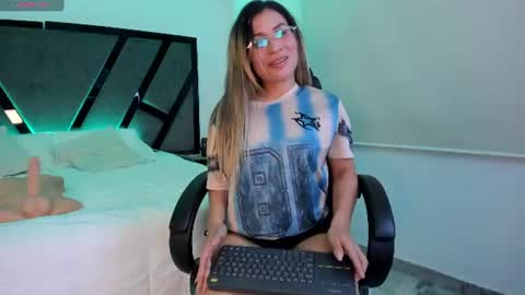 camila preston online show from July 24, 2026, 11:36 pm