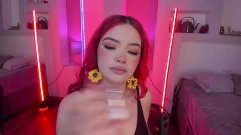 Snapshot of camilarivers chatting on May 8, 2026, 12:32 pm Camila online show from May 8, 2026, 12:32 pm