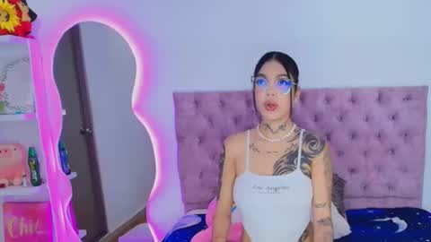 Snapshot of camilavelour chatting on March 30, 2026, 5:52 am Camila Velour online show from March 30, 2026, 5:52 am