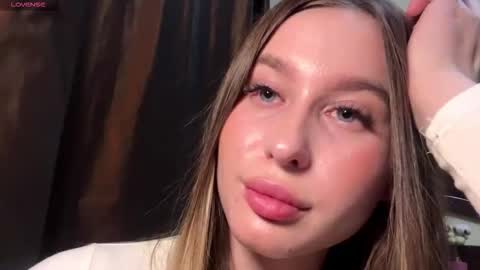 Miki online show from March 11, 2026, 1:28 pm