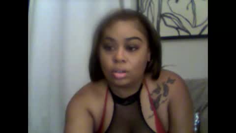 Snapshot of camiliaskye chatting on November 19, 2025, 5:07 am camiliaskye online show from November 19, 2025, 5:07 am