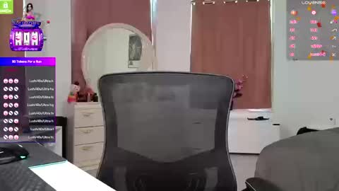 CamillaCassidy online show from September 19, 2025, 10:43 pm