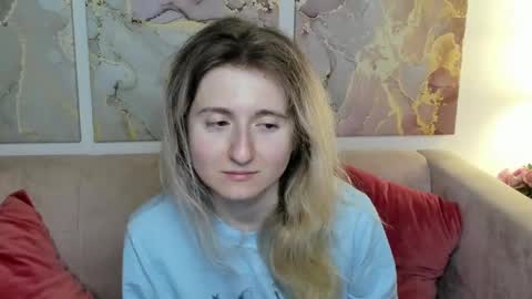 Snapshot of camilladreamer chatting on May 2, 2026, 10:59 pm camilladreamer online show from May 2, 2026, 10:59 pm