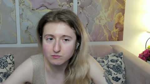 Snapshot of camilladreamer chatting on May 31, 2026, 11:17 am camilladreamer online show from May 31, 2026, 11:17 am