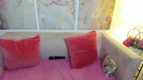 Snapshot of camilladreamer chatting on June 9, 2026, 5:57 pm camilladreamer online show from June 9, 2026, 5:57 pm
