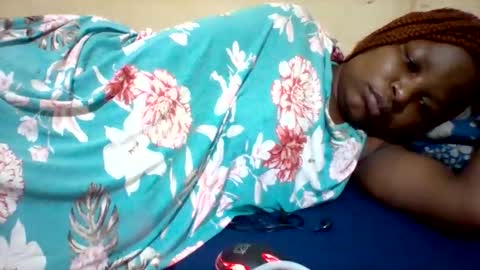 camillah_sweet online show from May 8, 2026, 4:45 pm
