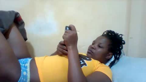 camillah_sweet online show from May 30, 2026, 8:44 am