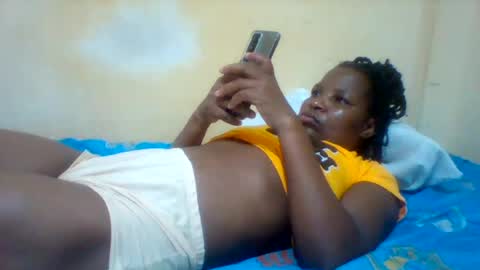 camillah_sweet online show from June 17, 2026, 6:16 am