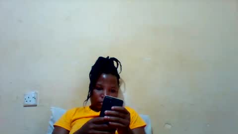 camillah_sweet online show from June 25, 2026, 7:18 pm