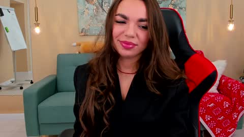 Camilla online show from December 31, 2024, 3:01 am