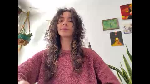 Snapshot of camille_delrey chatting on October 29, 2025, 4:53 pm Camille online show from October 29, 2025, 4:53 pm