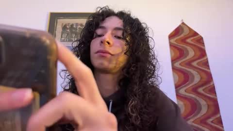 Snapshot of camille_delrey chatting on December 16, 2025, 12:59 am Camille online show from December 16, 2025, 12:59 am