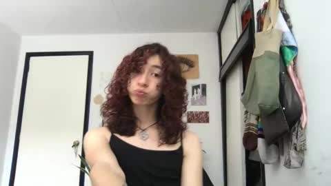 Snapshot of camille_delrey chatting on April 9, 2026, 5:40 pm Camille online show from April 9, 2026, 5:40 pm