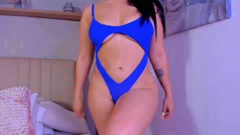 Camille Lynn online show from November 7, 2025, 2:00 am