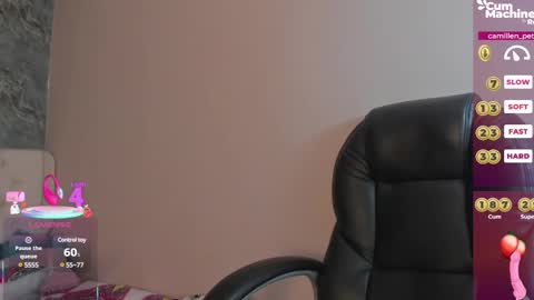 Snapshot of camillen_pettid chatting on February 21, 2025, 1:55 am C A M I L L E N Help me get to the top online show from February 21, 2025, 1:55 am