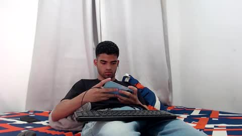 Snapshot of camillo_beischel_ chatting on September 15, 2025, 6:08 pm camillo_beischel_ online show from September 15, 2025, 6:08 pm