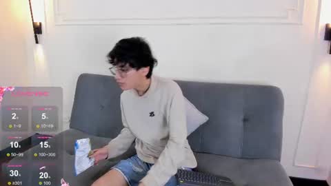 Snapshot of camilo_stark chatting on June 16, 2026, 3:31 am Camilo online show from June 16, 2026, 3:31 am