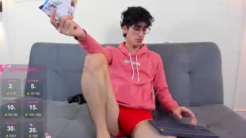 Snapshot of camilo_stark chatting on June 19, 2026, 3:33 am Camilo online show from June 19, 2026, 3:33 am