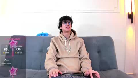 Snapshot of camilo_stark chatting on July 12, 2026, 3:08 am Camilo online show from July 12, 2026, 3:08 am