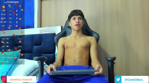 Snapshot of camilobass_ chatting on February 2, 2025, 8:08 pm Camilo Bass online show from February 2, 2025, 8:08 pm