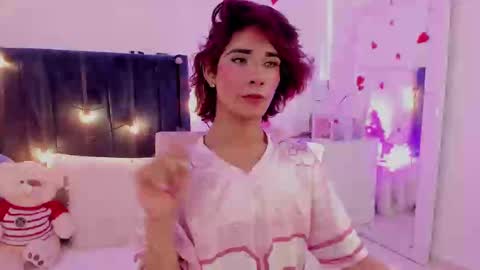 Snapshot of camilodoumit chatting on February 19, 2025, 6:10 pm CamiloDoumit online show from February 19, 2025, 6:10 pm