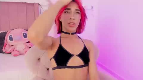 Snapshot of camilodoumit chatting on September 8, 2025, 4:17 pm CamiloDoumit online show from September 8, 2025, 4:17 pm