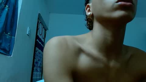 Snapshot of camilohot_2 chatting on April 7, 2026, 5:08 am camilo online show from April 7, 2026, 5:08 am