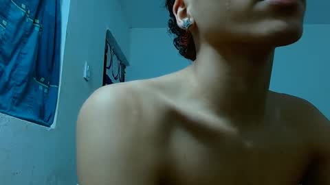 Snapshot of camilohot_2 chatting on May 2, 2026, 7:57 am camilo online show from May 2, 2026, 7:57 am
