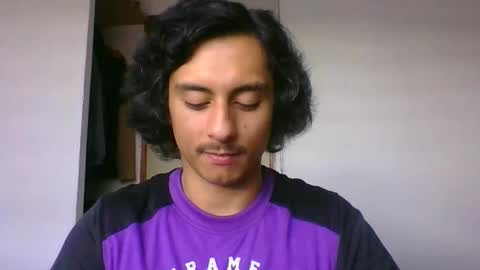 camilomilagros online show from November 13, 2025, 10:41 pm