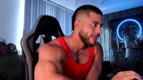 Snapshot of camilowatson chatting on March 2, 2025, 8:07 pm Camilo Watson online show from March 2, 2025, 8:07 pm