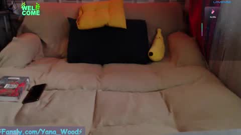 Snapshot of camkitana01 chatting on March 4, 2025, 9:51 am Kitana online show from March 4, 2025, 9:51 am