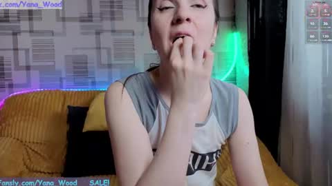 Kitana online show from June 22, 2026, 1:19 pm