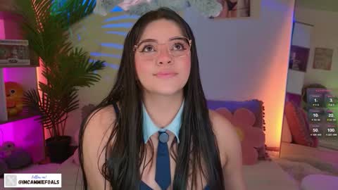 Snapshot of cammiefoalss chatting on October 9, 2025, 3:32 pm Lets reach 200 thumbs up online show from October 9, 2025, 3:32 pm