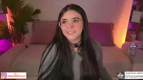 Snapshot of cammiefoalss chatting on October 15, 2025, 3:45 pm Lets reach 200 thumbs up online show from October 15, 2025, 3:45 pm