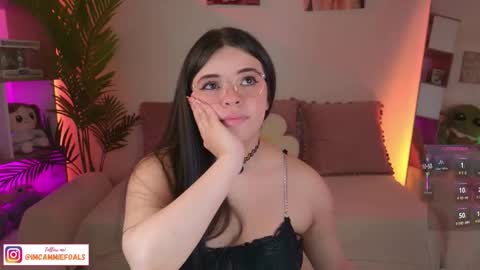 Snapshot of cammiefoalss chatting on October 18, 2025, 3:24 pm Lets reach 200 thumbs up online show from October 18, 2025, 3:24 pm