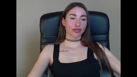 cammila horn online show from January 14, 2026, 6:46 pm