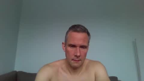 camslave74xx online show from January 23, 2025, 10:43 am