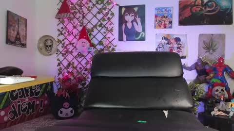 camturbery online show from November 21, 2025, 11:20 am