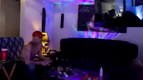 CanadaGuy1978 online show from April 4, 2026, 3:31 pm