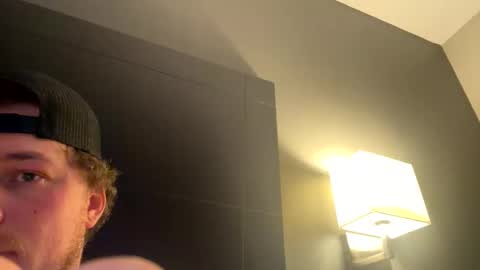 canadianboy962 online show from March 19, 2026, 6:39 am