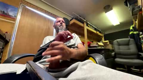 Chris online show from May 4, 2026, 2:24 pm