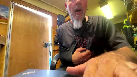 Chris online show from May 8, 2026, 11:43 pm