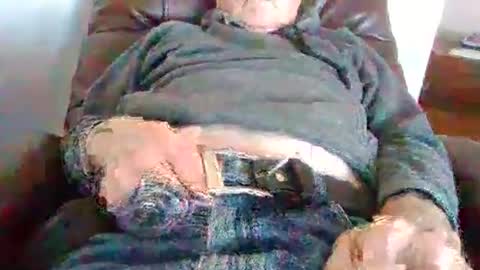 Snapshot of cancum102 chatting on March 1, 2025, 7:15 pm cancum102 online show from March 1, 2025, 7:15 pm