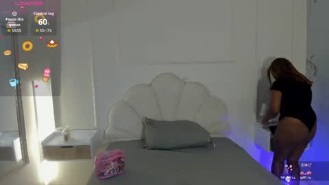 Snapshot of candaceowens chatting on June 18, 2026, 6:13 am candaceowens online show from June 18, 2026, 6:13 am