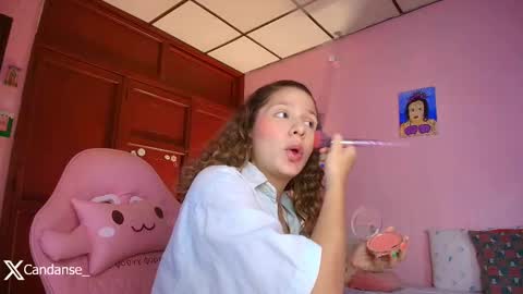 Candase online show from February 4, 2026, 9:42 pm